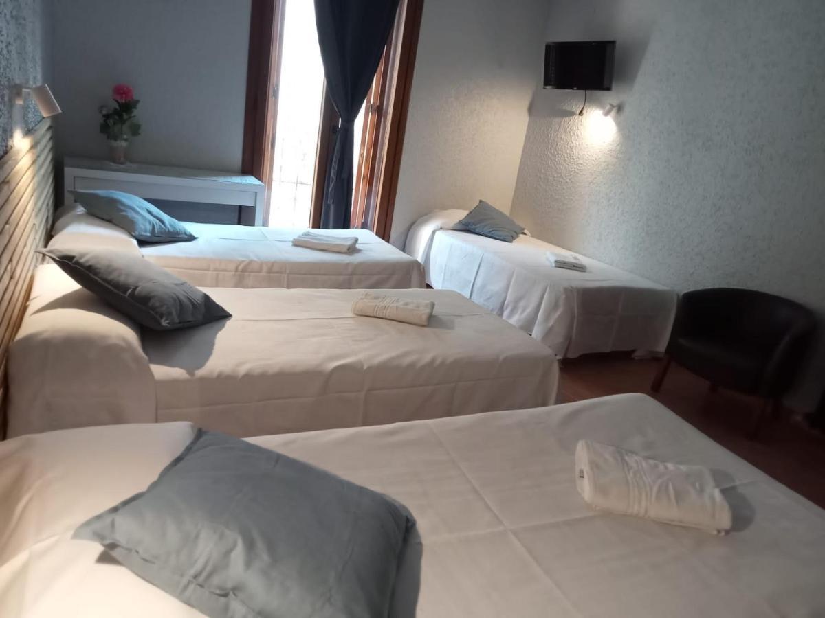 Hotel Acebo Plaza Mayor Jaca Exteriör bild
