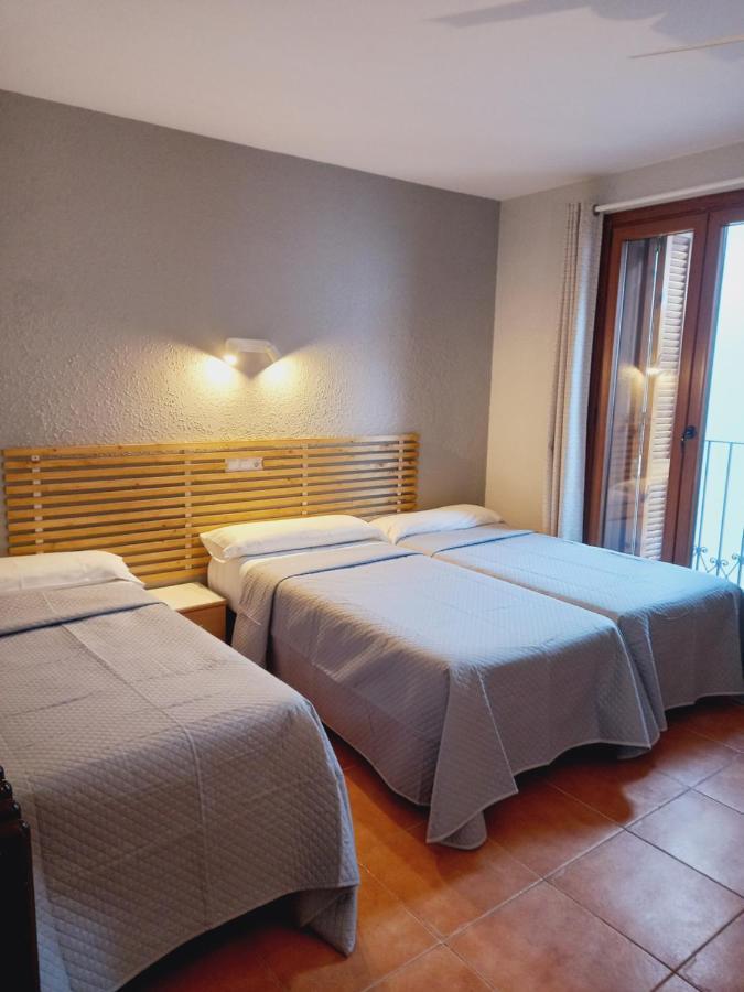 Hotel Acebo Plaza Mayor Jaca Exteriör bild