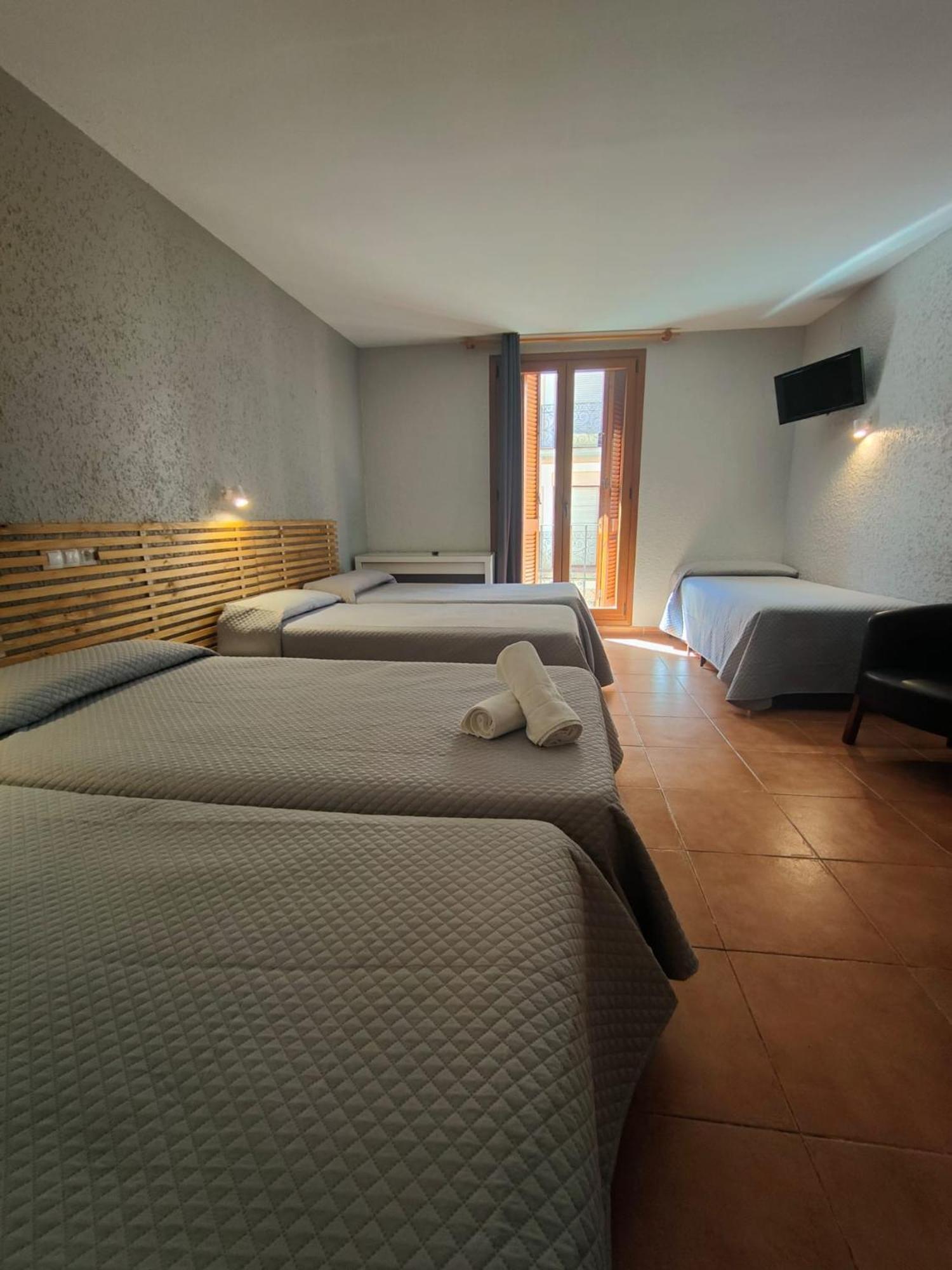 Hotel Acebo Plaza Mayor Jaca Exteriör bild